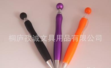 經(jīng)典暢銷圓珠筆 跳動(dòng)圓珠筆與塑料圓珠筆的優(yōu)勢(shì)及免logo制版費(fèi)解析